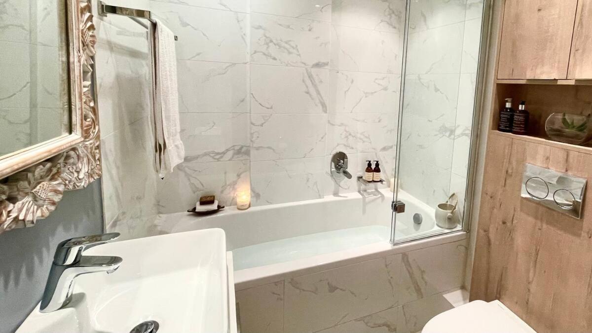 Abode Africa Appartement Bloubergstrand Buitenkant foto