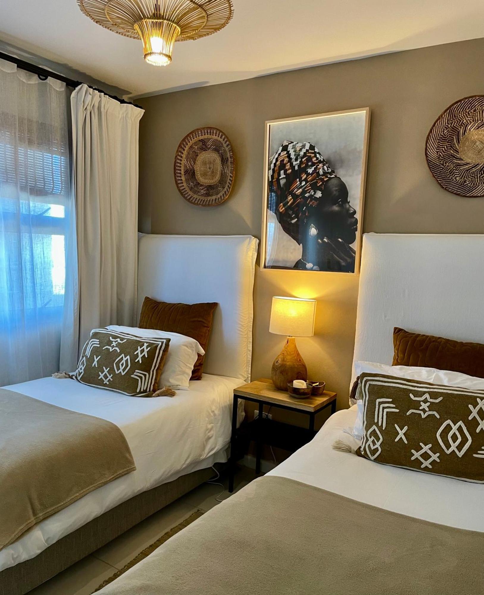 Abode Africa Appartement Bloubergstrand Buitenkant foto